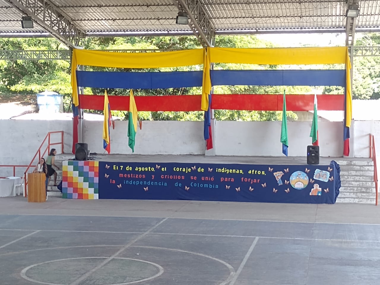 Izada de bandera del 7 de agosto, día de la Batalla de Boyacá